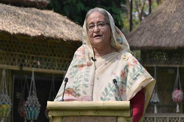 'এবার বাড়িতে বসেই নববর্ষের আনন্দ উপভোগ করুন'