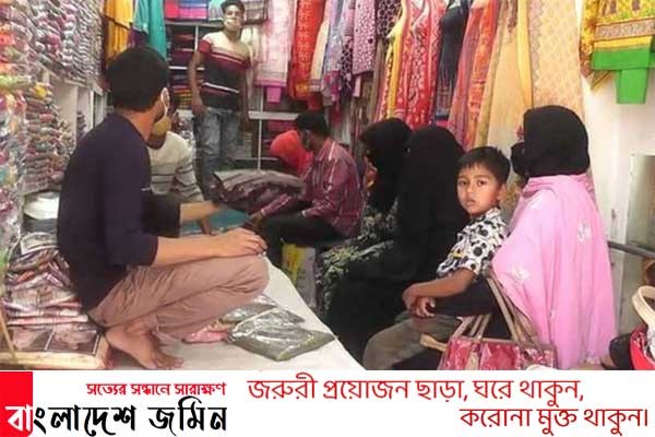 গাইবান্ধায় মার্কেট গুলোতে মানা হচ্ছে না স্বাস্থ্যবিধি 