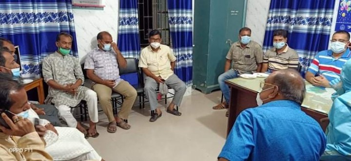 সালথায় বিট পুলিশিং সফল করতে মতবিনিময় সভা