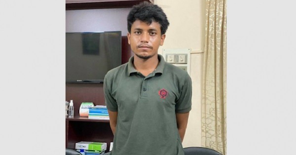 ৩০০ নারীর ভিডিও ধারণকারী গ্রেফতার