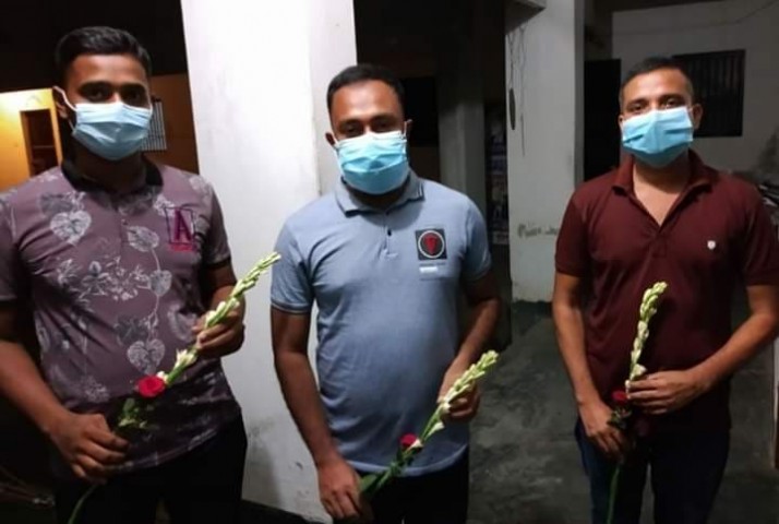 সালথায় করোনাজয়ী তিন পুলিশ সদস্যের কর্মস্থলে যোগদান