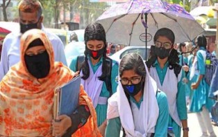 শিক্ষা প্রতিষ্ঠান খোলার কথা ভাবছে মন্ত্রণালয়