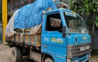 সিরাজগঞ্জে ১০ টাকা কেজির ৮ মেট্রিক টন  সরকারি চাল সহ ৩ জন আটক