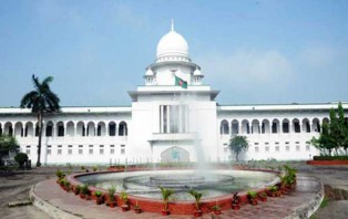 গাইবান্ধা জেলা প্রশাসকের বিরুদ্ধে আদালত অবমাননার রুল জারি