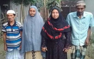 সিরাজগঞ্জ শাহজাদপুরে বৌদ্ধ পরিবারের ৪ জনের ইসলাম গ্রহণ