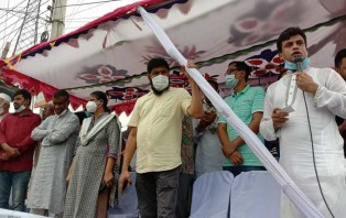 ঢাকা-৫ উপনির্বাচনে নৌকার পক্ষে পথসভা