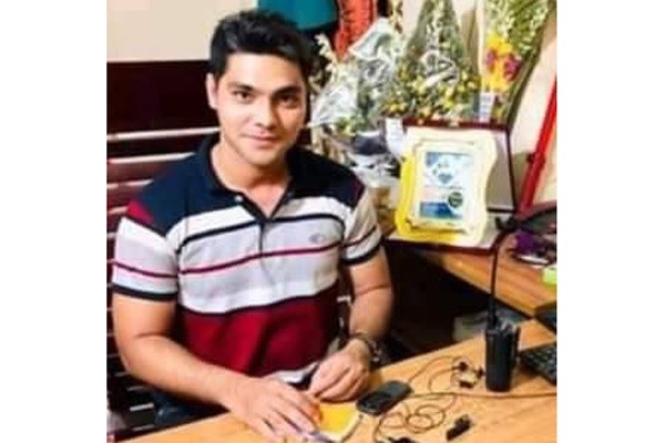 ফাঁড়ি ইনচার্জ আকবর এখনো লাপাত্তা