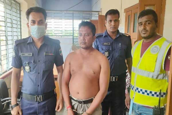 মদ পান করে উশৃংখলতা, ১ বছর কারাদন্ড