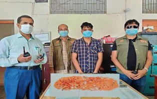 সিরাজগঞ্জে ১ হাজার পিচ ইয়াবা সহ এক মাদক ব্যবসায়ী আটক