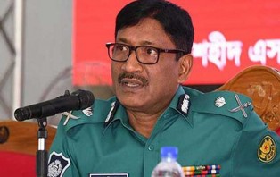 সরকারি নির্দেশনা মেনে দুর্গাপূজা করতে হবে : ডিএমপি কমিশনার