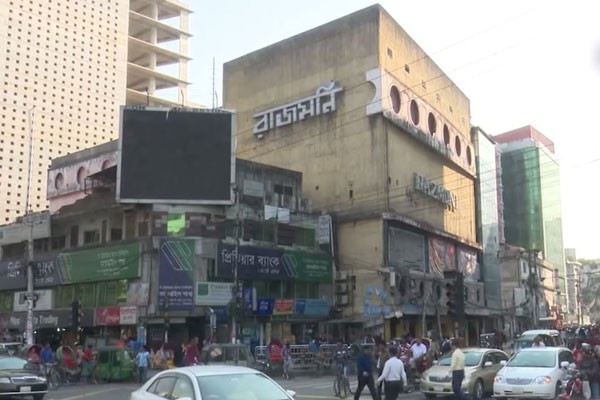 যে সব শর্তে খুললো সিনেমা হল