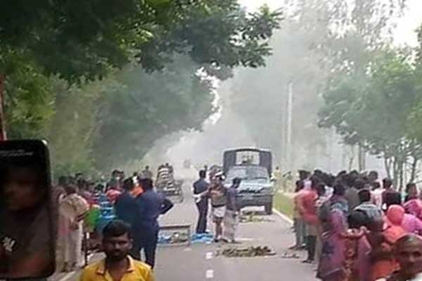 বেলকুচি সমেশপুরে ট্রাক চাপায় বৃদ্ধা নিহত