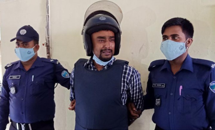 নোয়াখালীতে চাচিকে ধর্ষণ : যুবলীগ নেতা রিমান্ডে