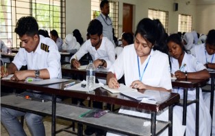 এইচএসসি সার্টিফিকেটের সঙ্গে ফরমপূরণের ফিও ফেরত