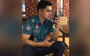এসআই আকবরের পলায়নে কারা জড়িত জানা যাবে আজ