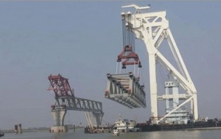 পদ্মা সেতুর ৩৫তম স্প্যান বসছে আজ, দৃশ্যমান হবে ৫২৫০ মিটার