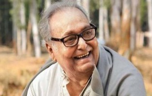 সৌমিত্রকে নিয়ে শঙ্কা বাড়ছে, আসছে না আশার খবর