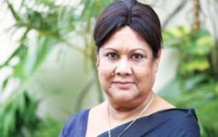 হার্ট অ্যাটাক করে সিসিইউতে অভিনেত্রী সুজাতা