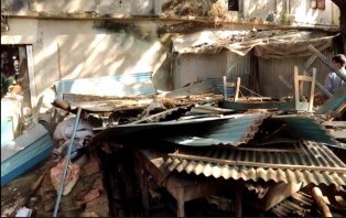 সদরপুর বাজারে অবৈধ স্থাপনা উচ্ছেদ করলেন নির্বাহী ম্যাজিষ্ট্রেট