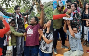 মালেক আফসারীর নাটকে সুযোগ পেলেন হিরো আলম