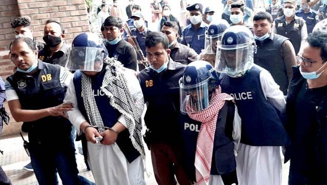 বঙ্গবন্ধুর ভাস্কর্য ভাঙচুর: দুই ছাত্রের ৫ দিন ও ২ শিক্ষকের ৪ দিনের রিমান্ড মঞ্জুর