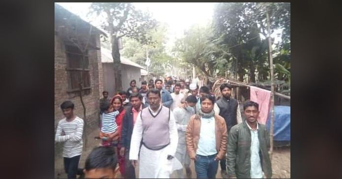 পলাশবাড়ীতে জয়ী হওয়ার পর নবনির্বাচিত মেয়রের গণসংযোগ