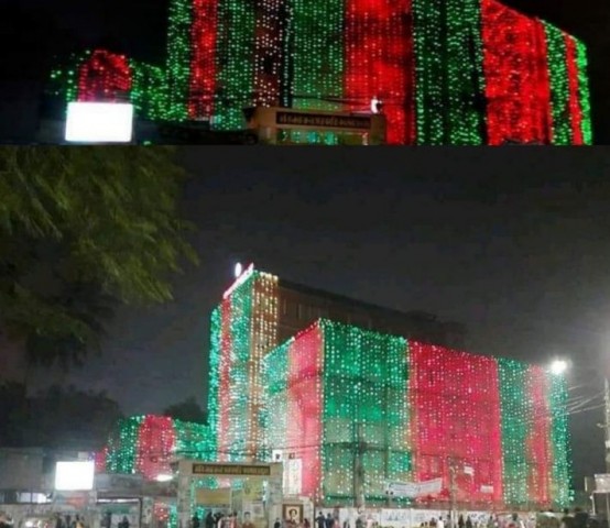 বিজয়ের বর্ণিল সাজে সেজেছে কবি নজরুল কলেজ 