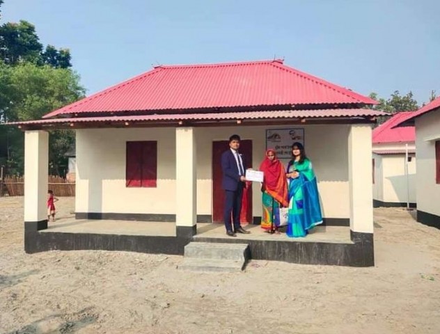 সালথায় প্রধানমন্ত্রীর উপহার জমি ও ঘর পাচ্ছে ৩৫ টি ভূমিহীন পরিবার