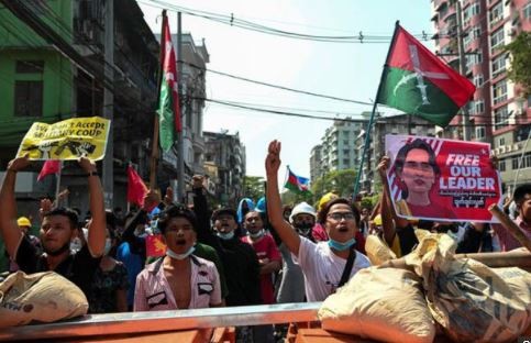 মিয়ানমারে সামরিক অভ্যুত্থানবিরোধী মিছিলে গুলিতে নিহত ১