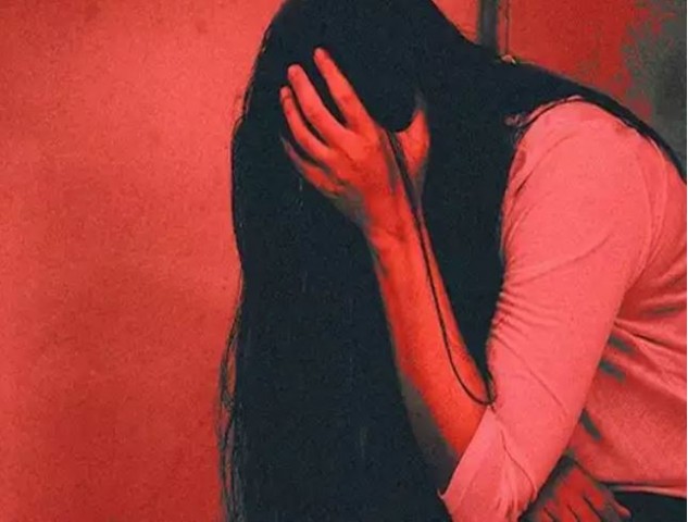 বিয়ের প্রতিশ্রুতিতে অভিনেত্রীকে ধর্ষণ