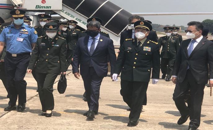 ঢাকায় পৌঁছেছেন চীনা প্রতিরক্ষামন্ত্রী