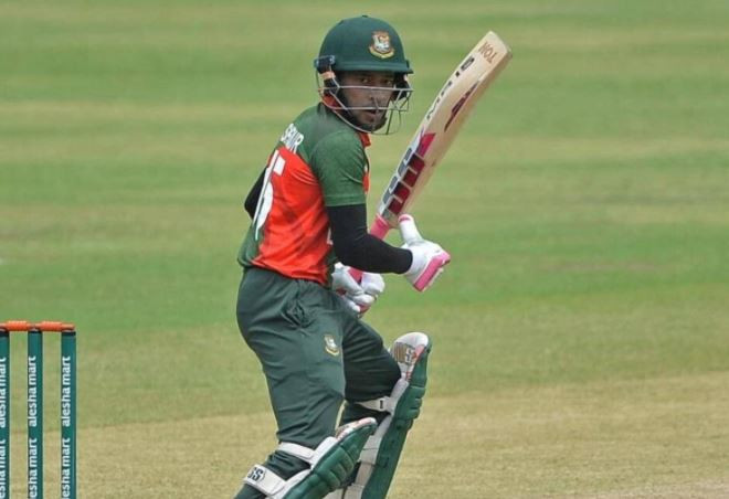 আইসিসি প্লেয়ার অব দ্য মান্থ মনোনীত মুশফিক