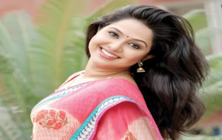 ঈদ করতে আমেরিকায় গেলেন নাদিয়া