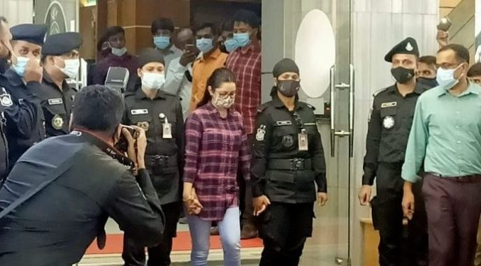 আদালতে পরীমণি