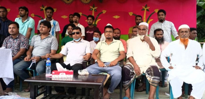 সালথায় বঙ্গবন্ধু প্রীতি ফুটবল ম্যাচের খেলা অনুষ্ঠিত