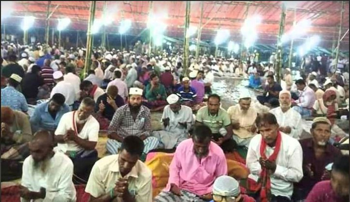 ফরিদপুরের কৈজুরী জাকের মঞ্জিলে বিশ্বওলীর ফাতেহা শরীফ সম্পন্ন