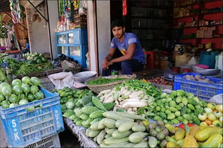 ঝিনাইদহে বাজারের আগুনে পুড়ে মরছে ক্রেতা, নেই প্রশাসনিক পদক্ষেপ, দালাল ফড়িয়াদের হচ্ছে পকেট ভারি