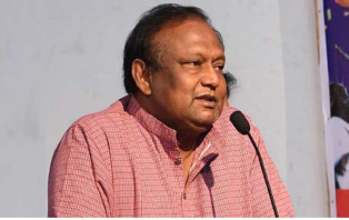 ‌‘পিয়াজের জ্বালায়ই আমি অস্থির হয়ে পড়েছি’