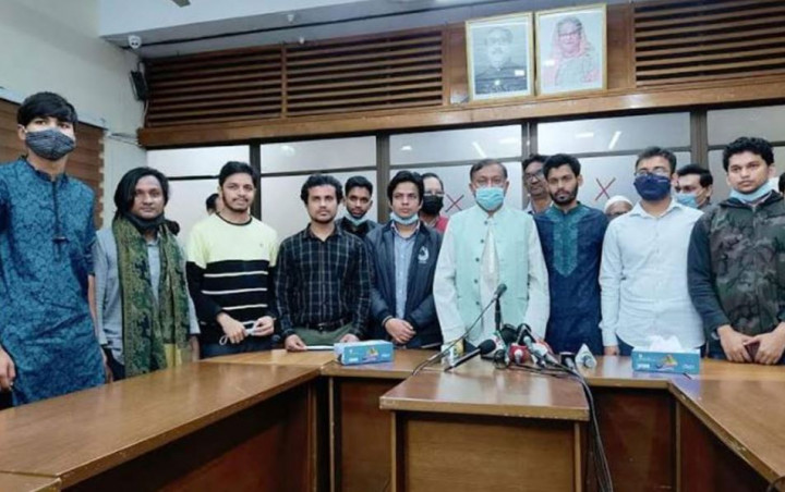 চবিসাস গণমাধ্যমের পাশাপাশি দেশকে সমৃদ্ধ করবে: তথ্যমন্ত্রী