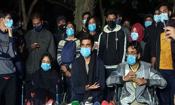 অনশন না ভাঙ্গার ঘোষনা শাবিপ্রবি শিক্ষার্থীদের