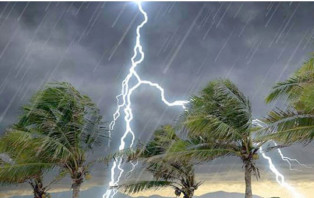 রাজধানীসহ কয়েক জেলায় বজ্রসহ বৃষ্টির আভাস