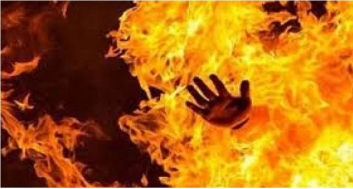 দগ্ধ বাবা-মায়ের পর মারা গেল শিশু সন্তানও
