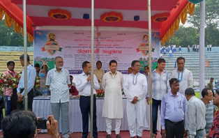ফরিদপুরে বঙ্গবন্ধু ও বঙ্গমাতা অনূর্ধ্ব ১৭ গোল্ডকাপের শুভ উদ্বোধন