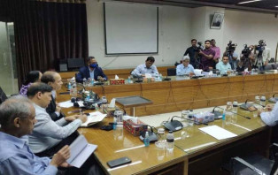 শেষ মুহূর্তে এক ফোনে ফল পাল্টে যাওয়া অসম্ভব : সিইসি