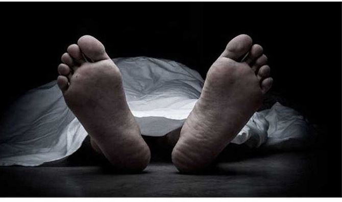 রাজধানীতে বাথরুমে পড়ে ছিল চিকিৎসকের পোকা ধরা মরদেহ
