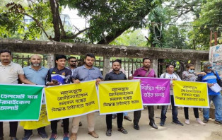 ঈদযাত্রায় নিজের মোটরসাইকেলে বাড়িতে ফিরতে চান চালকরা