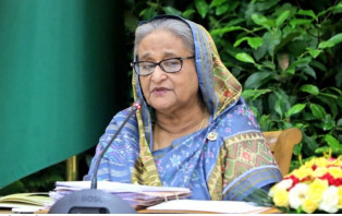 অস্ত্র ব্যবসায়ীদের লাভের জন্য রাশিয়া-ইউক্রেন যুদ্ধ : প্রধানমন্ত্রী