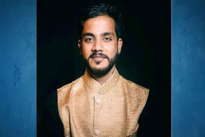 মাকে গুলি করে হত্যা : অস্ত্রসহ গ্রেপ্তার ছেলে 