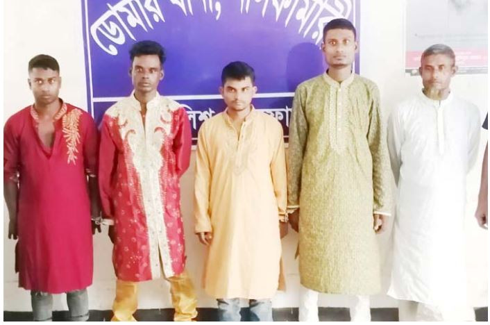 ২০ টাকা বকশিস দেওয়ায় মারামারি, বরসহ ৫ জন কারাগারে