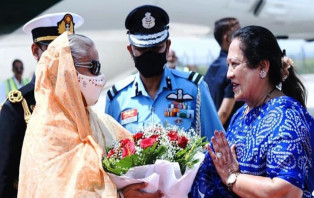 দিল্লিতে পৌঁছেছেন প্রধানমন্ত্রী শেখ হাসিনা